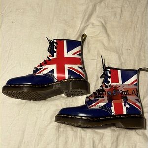 Rare MIE Dr. Martens Union Jack Bulldog Made in England Flag Boots Women’s 7